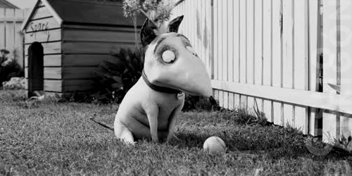 Tim Burton trabaja en 'Frankenweenie'